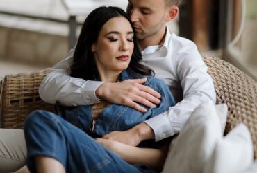 Pre-Wedding Photoshoot : A Relaxing Escape in the Sicilian Countryside